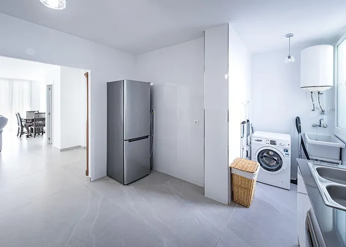 Paloma - 3 Min Walk To Balcon De Europa & *