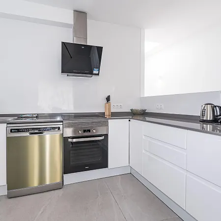 Paloma - 3 Min Walk To Balcon De Europa & Appartamento *