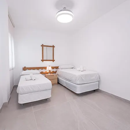 Paloma - 3 Min Walk To Balcon De Europa & Apartamento *