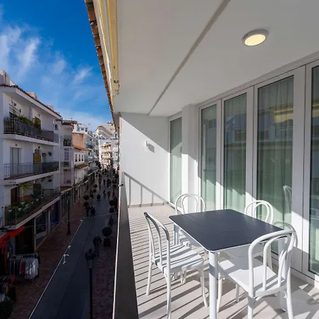 Paloma - 3 Min Walk To Balcon De Europa & Apartamento