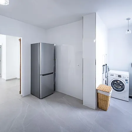 Paloma - 3 Min Walk To Balcon De Europa & *