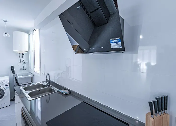 Paloma - 3 Min Walk To Balcon De Europa & Апартаменты Нерха